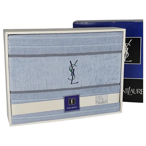 serviette yves saint laurent prix|SERVIETTE SAINT LAURENT .